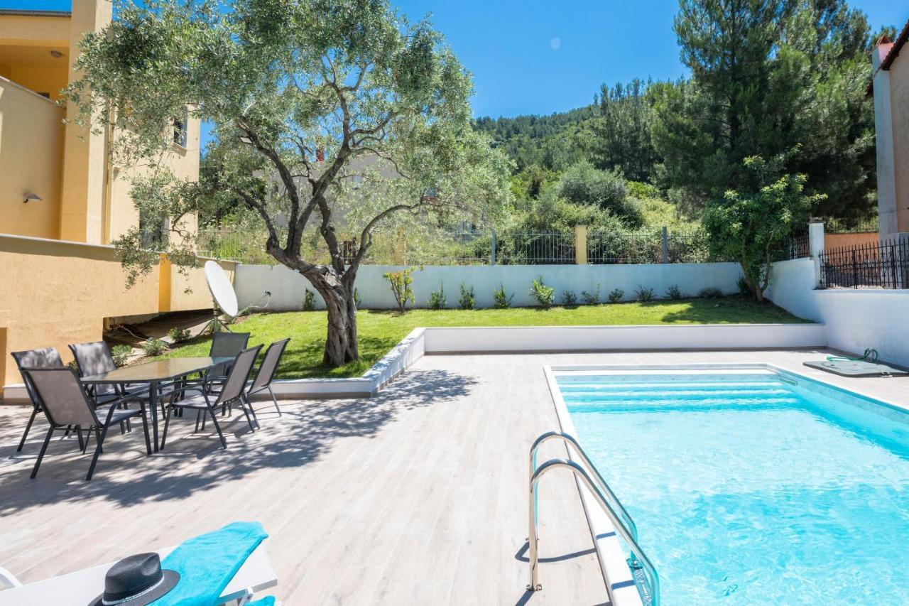 Louloudis Pool Villa Skala Rachoni  Exteriér fotografie
